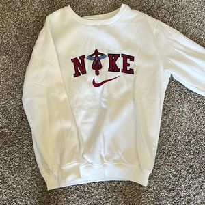 Nike sweatshirt